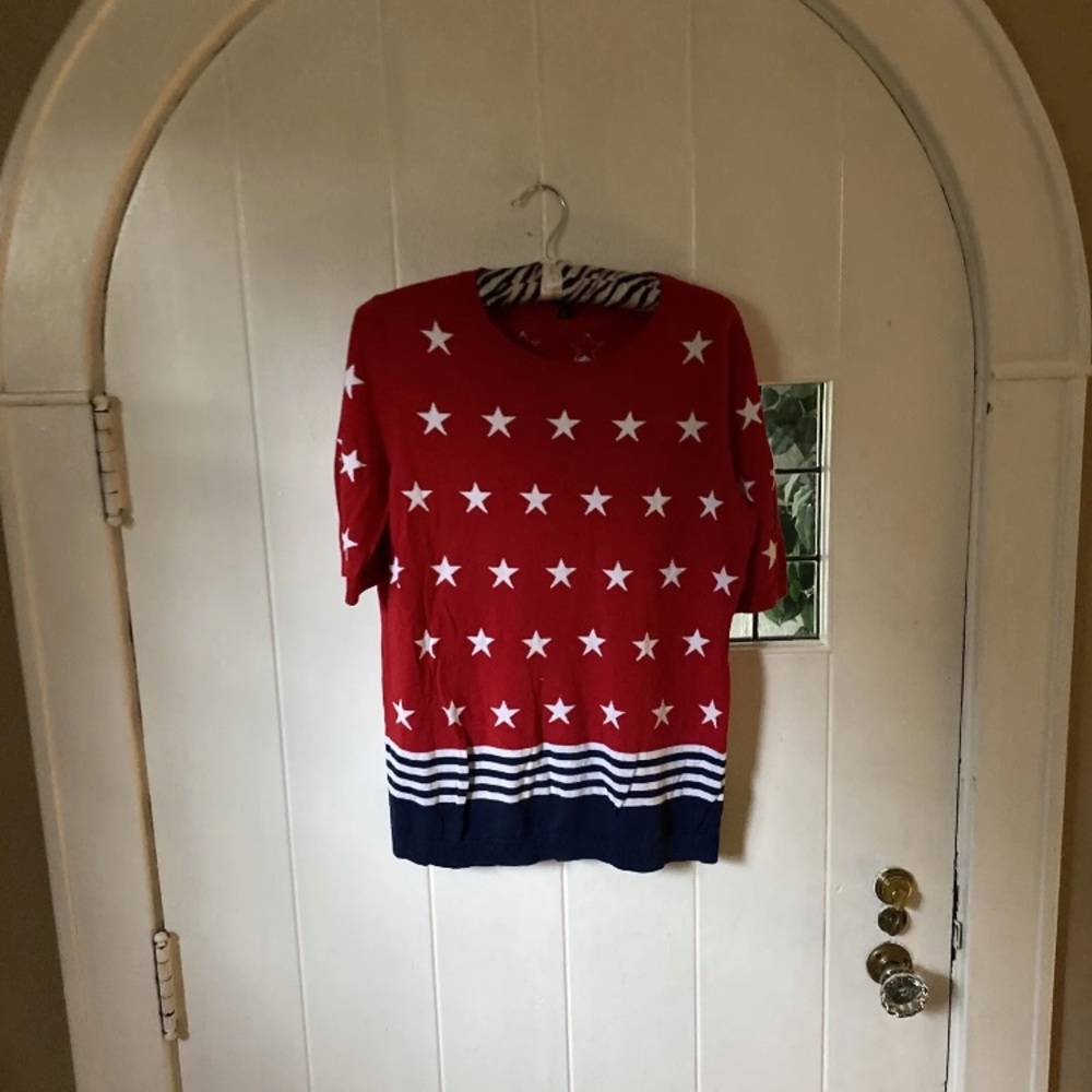 (1) Trendy Red White And Blue American Flag Talbots Sweater Women’s Size Small